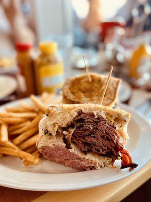 Sherman's Deli & Bakery