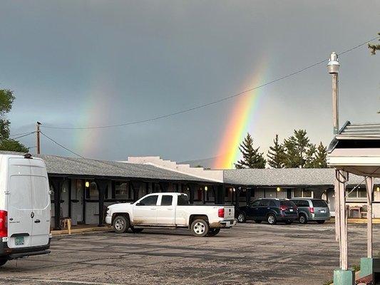 Easy access to parking which makes it easy for loading and unloading luggage.
