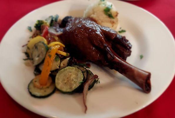 Carpathian lamb shank