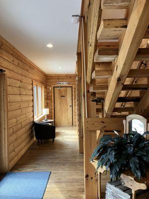 Lydia Mountain Lodge & Log Cabins