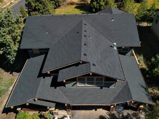 New asphalt shingle roof in Evanston