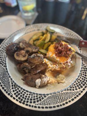 Finley's Bar & Grill