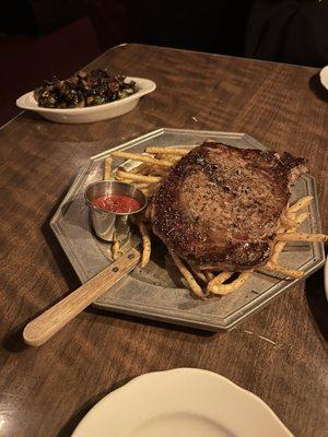 The R&J Lounge and Supper Club