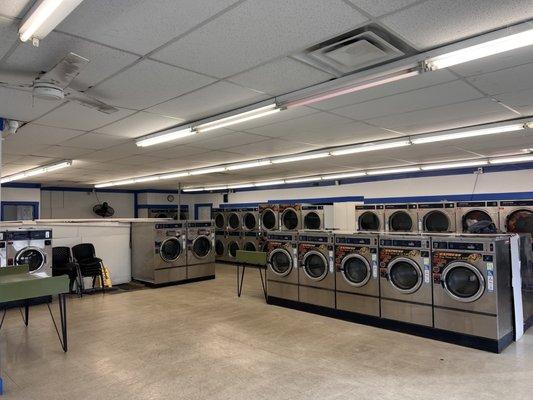 Goody’s Coin Laundry