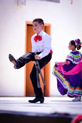 Grupo Folklorico Pasion de Corazon