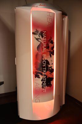 Reduce fine lines and wrinkles with Red Light Therapy at Maximum Tan!