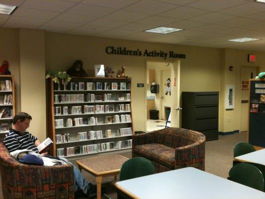 Agawam Public Library