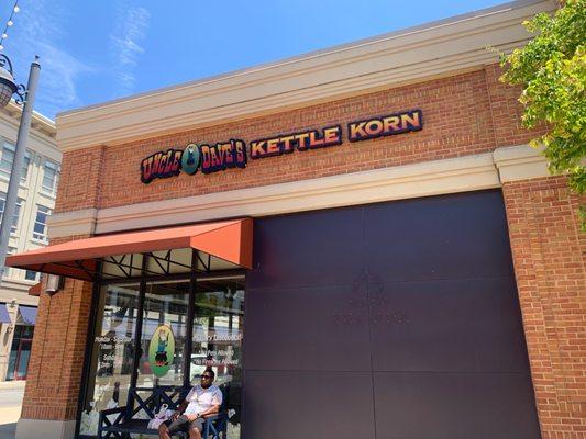 UNCLE DAVE'S KETTLE KORN