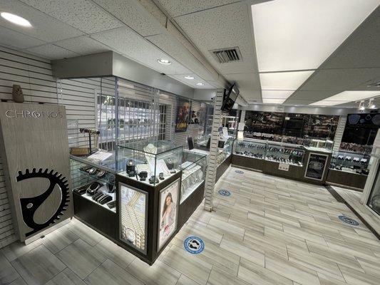 Lucky Pawn & Jewelry