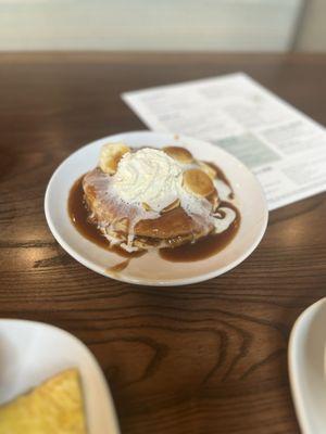 Another Broken Egg Cafe