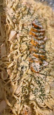 Chicken Alfredo (homemade sauce plenty of chicken)