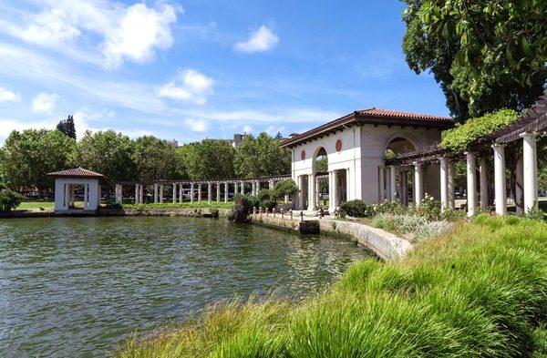 Nice place by the water