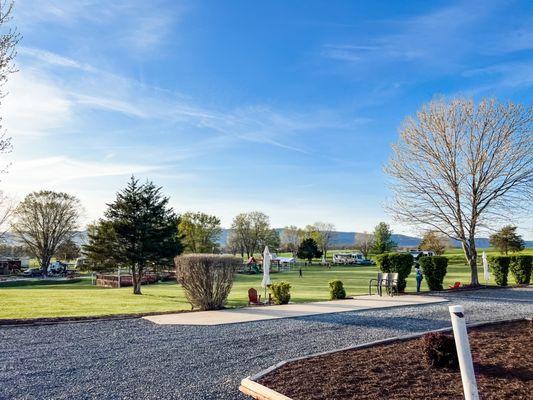 Spacious Skies Campgrounds - Shenandoah Views