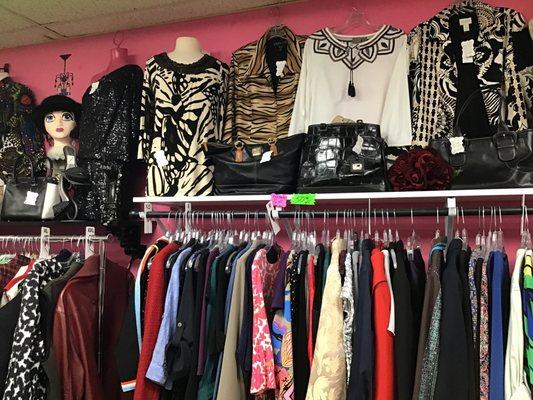 Fabulous Finds Ladies Resale Shop