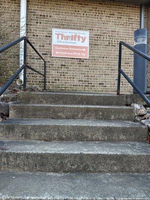 Thrifty Office Furniture