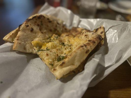 Garlic-Cheese Naan 10/2023
