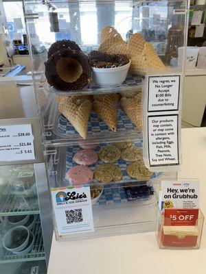 Lic's Deli & Ice Cream