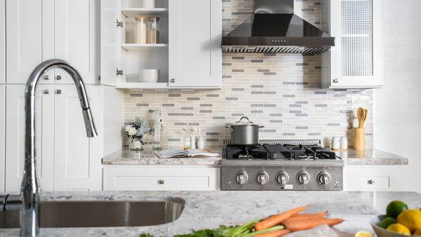 M25 Aspen White - kitchen Cabinets