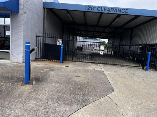 Shield Storage Centers Pines Road