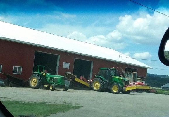 R&D Adams Dairy Farms