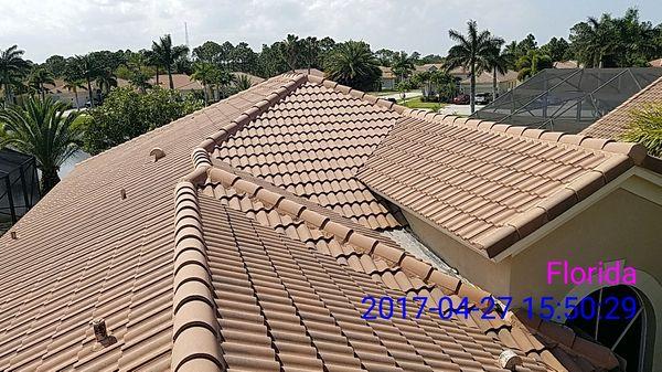 Solis Roofing Contractors