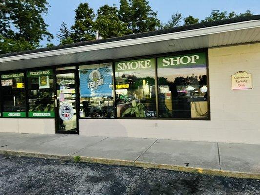 Smoke shop