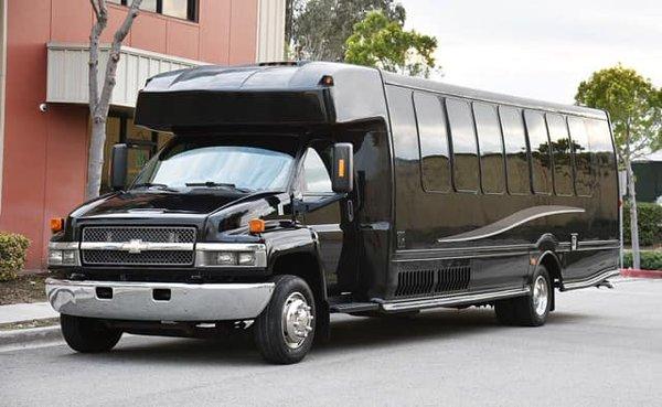 Accent Limo & Party Bus