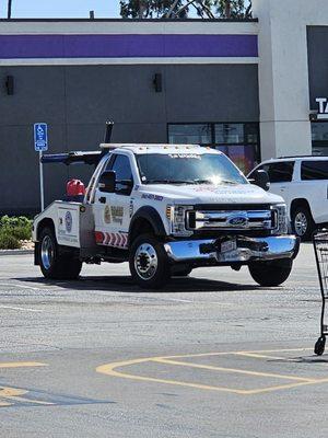 2nd tow truck who wrecked while looking for us