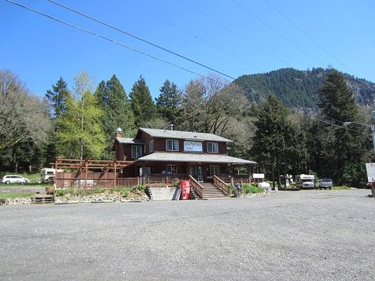 Dog Mountain RV Park