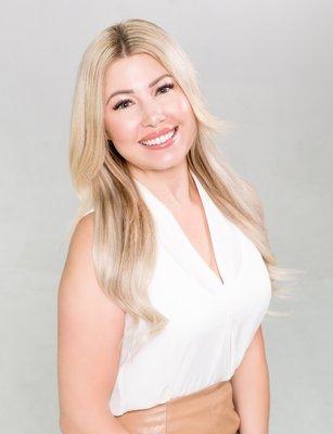 JENNIFER HABDAS | REALTOR®
- Coldwell Banker Premier Realty - S.0187768