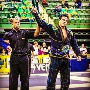 3x World Champion
Leo Valdes