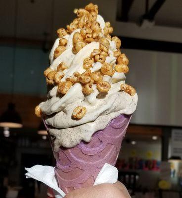 Jolly KTown Pong - Jolly Pong+Oreo O's+Snickers with Lavender Cone