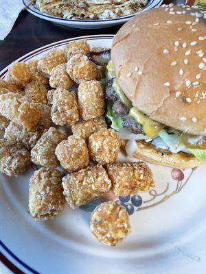 Bacon Cheeseburger with tots