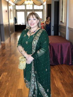 Hindu wedding outfit. 100% silk and hand embroidered.