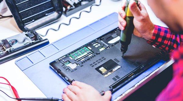 RunComp specializes in computer virus removal, computer performance optimization, network and building system.