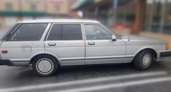 Studio Picture Cars.com