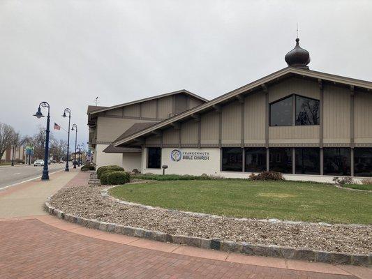 Frankenmuth Bible Church