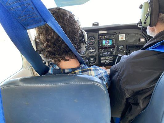 Curtis Eads Flight School (KSFQ)