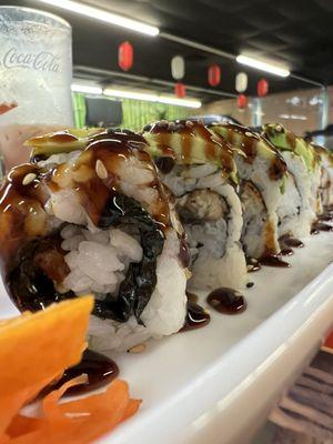 Dragon roll