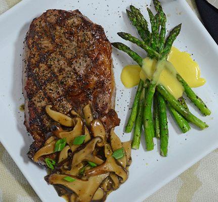Grilled Rib Eye, Grilled Shiitake's, and Grilled Asparagus w/Hollandaise Sauce