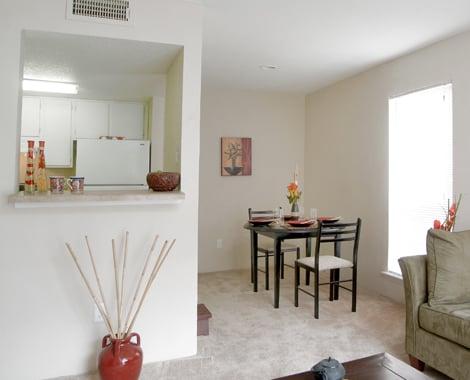 Siena Courtyards Apartments