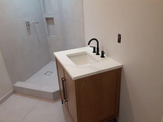 Aska Handyman and Remodeling Services