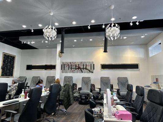 Nails by T&V