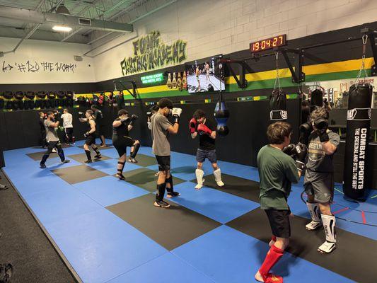 Kickboxing + Muay Thai