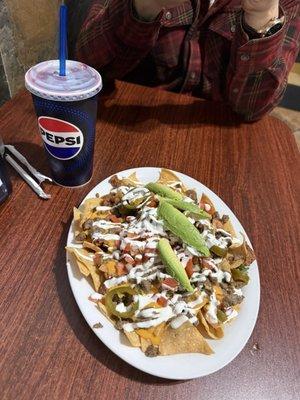Nachos con Carne Asada & Jamaica