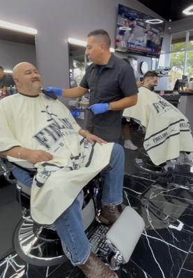 Fineline Barbershop - Bandera Rd