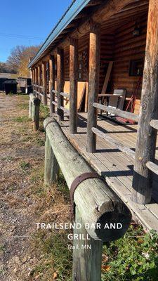 Trail's End Bar