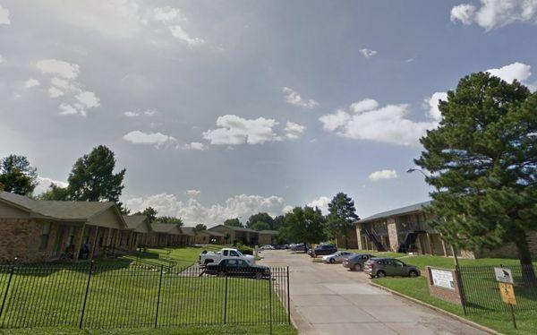 Parkway Place Apartments