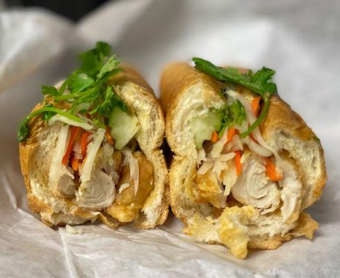 Crispy Fried Chicken Khmer Sandwich