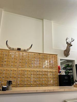 Chinese herbs medicine shop